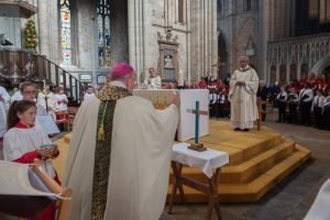 Bishop Marcus blesses the Lampedusa cross in Ripon Cathedral