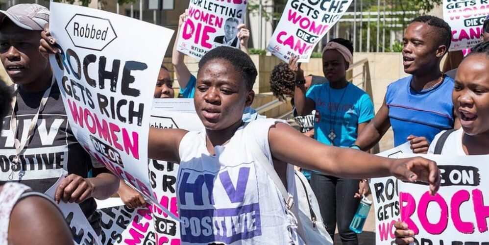 African people demonstrating for better access to drugs